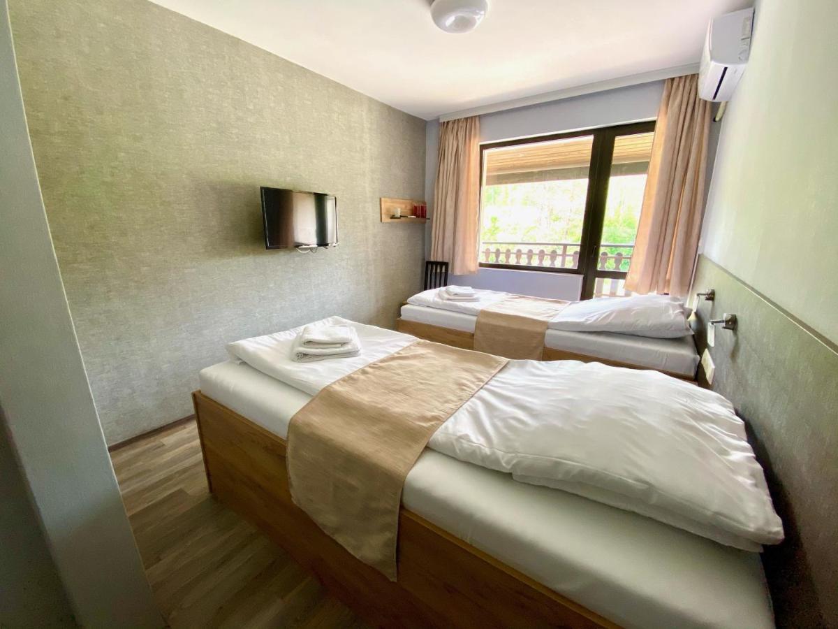 Tryavna Lake Hotel & Spa Buitenkant foto