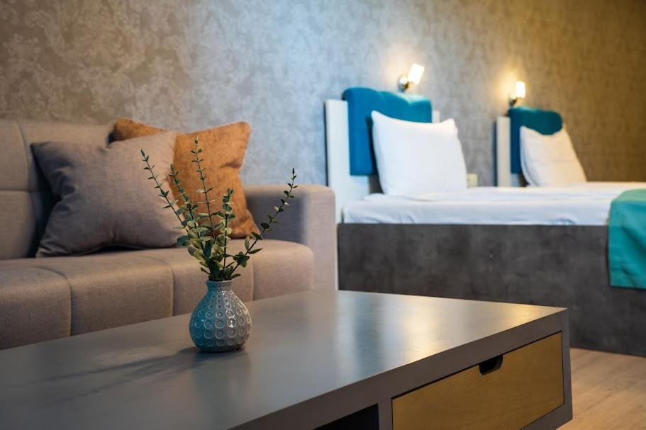 Tryavna Lake Hotel & Spa Buitenkant foto